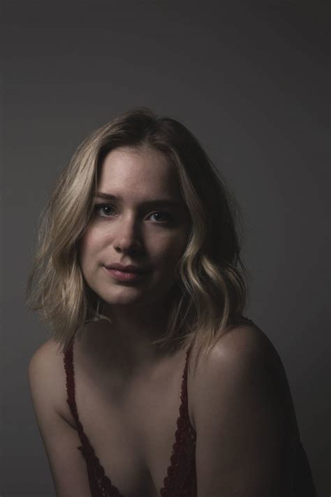 elizabeth lail hot